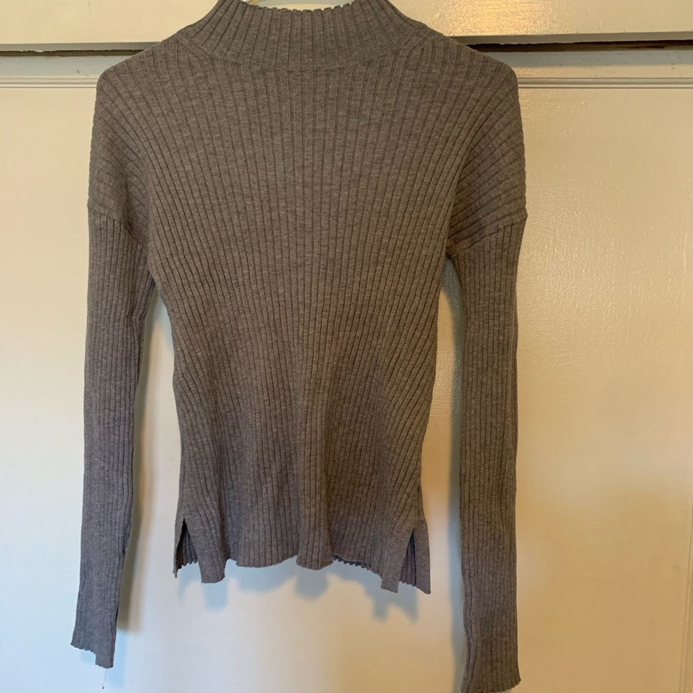 Banana Republic ribbed sweater